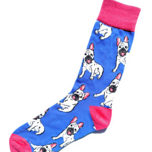 Chaussettes colorées en coton avec motif rigolo de petit bulldog blanc sur fond bleu électrique