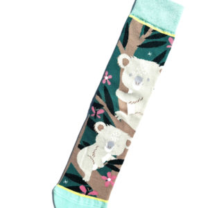 Chaussettes fantaisie en coton avec motif de sweet koala accroché à une branche